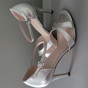 Ted Baker London Harinal Strappy Ankle Strap Leather Sandals Size 40